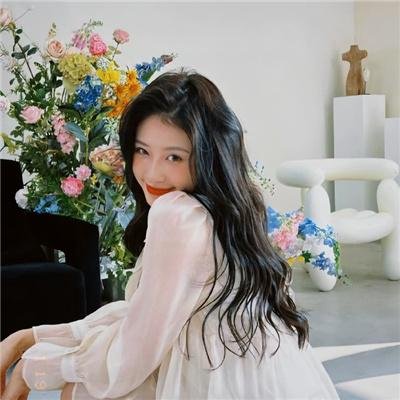 九尾藏不住